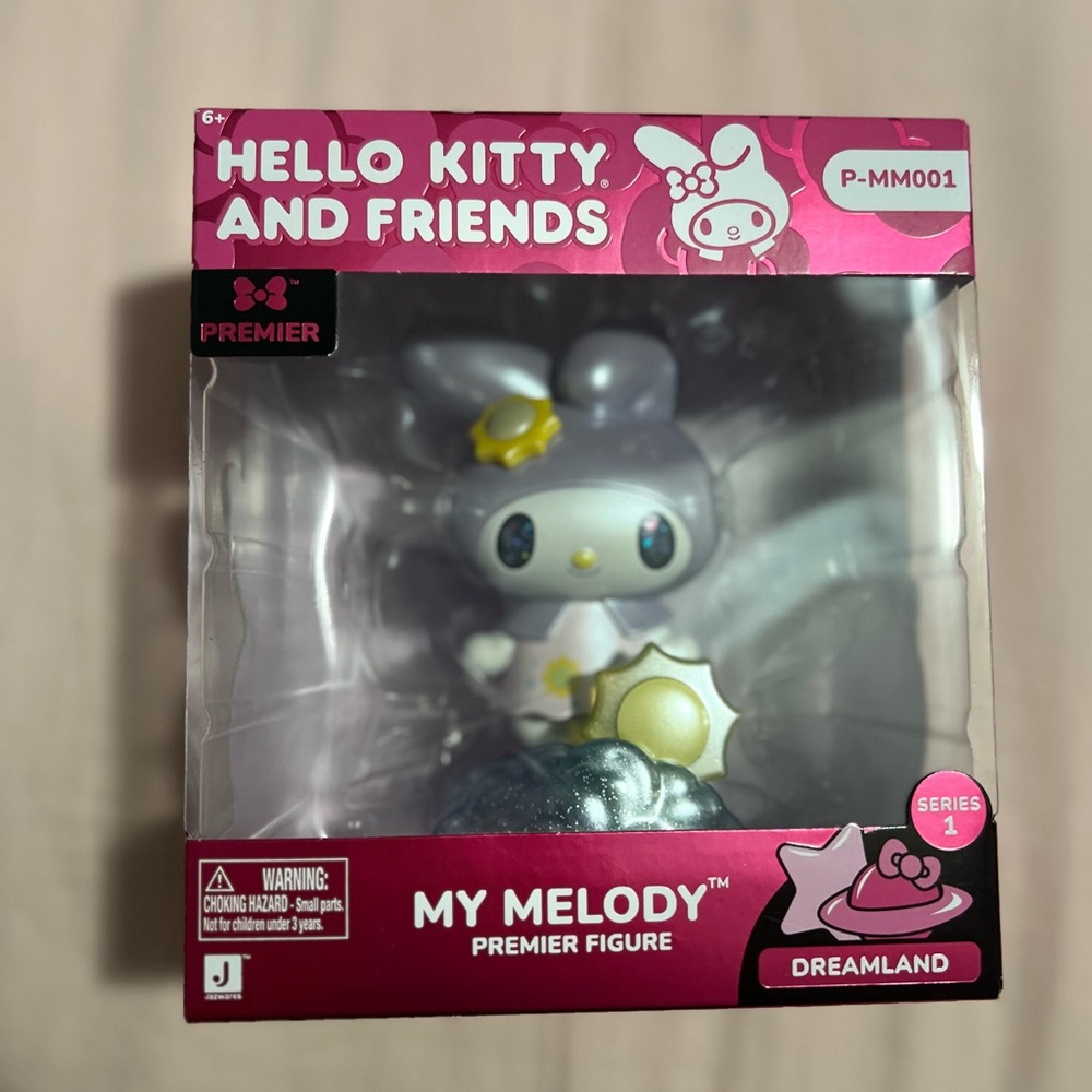 Premier My Melody Figure with Gray and White Accents